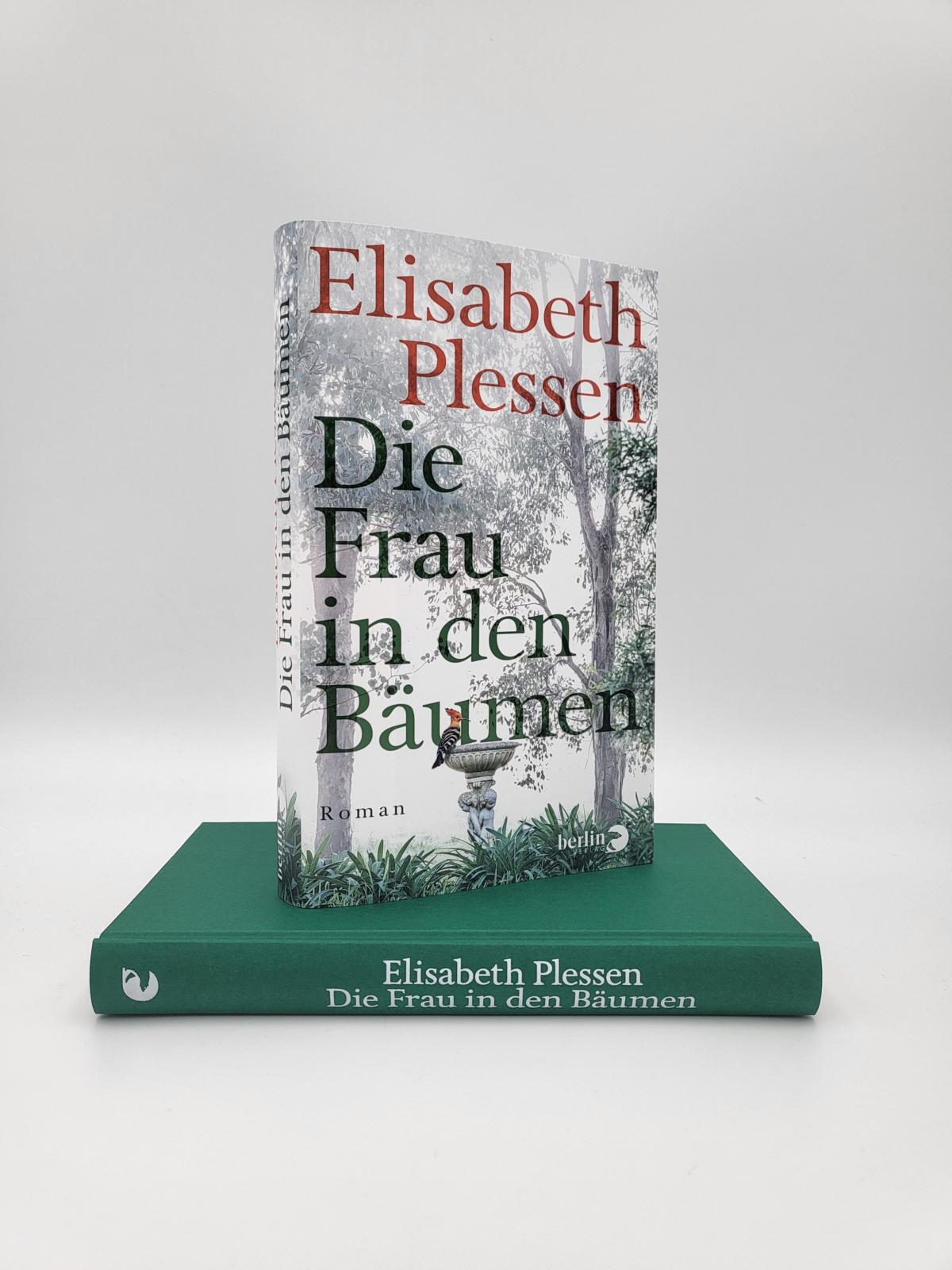 Die Frau in den Bäumen