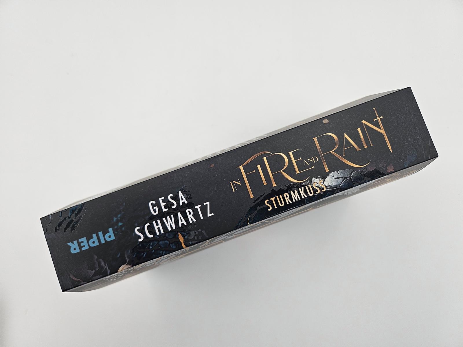 In Fire and Rain – Sturmkuss