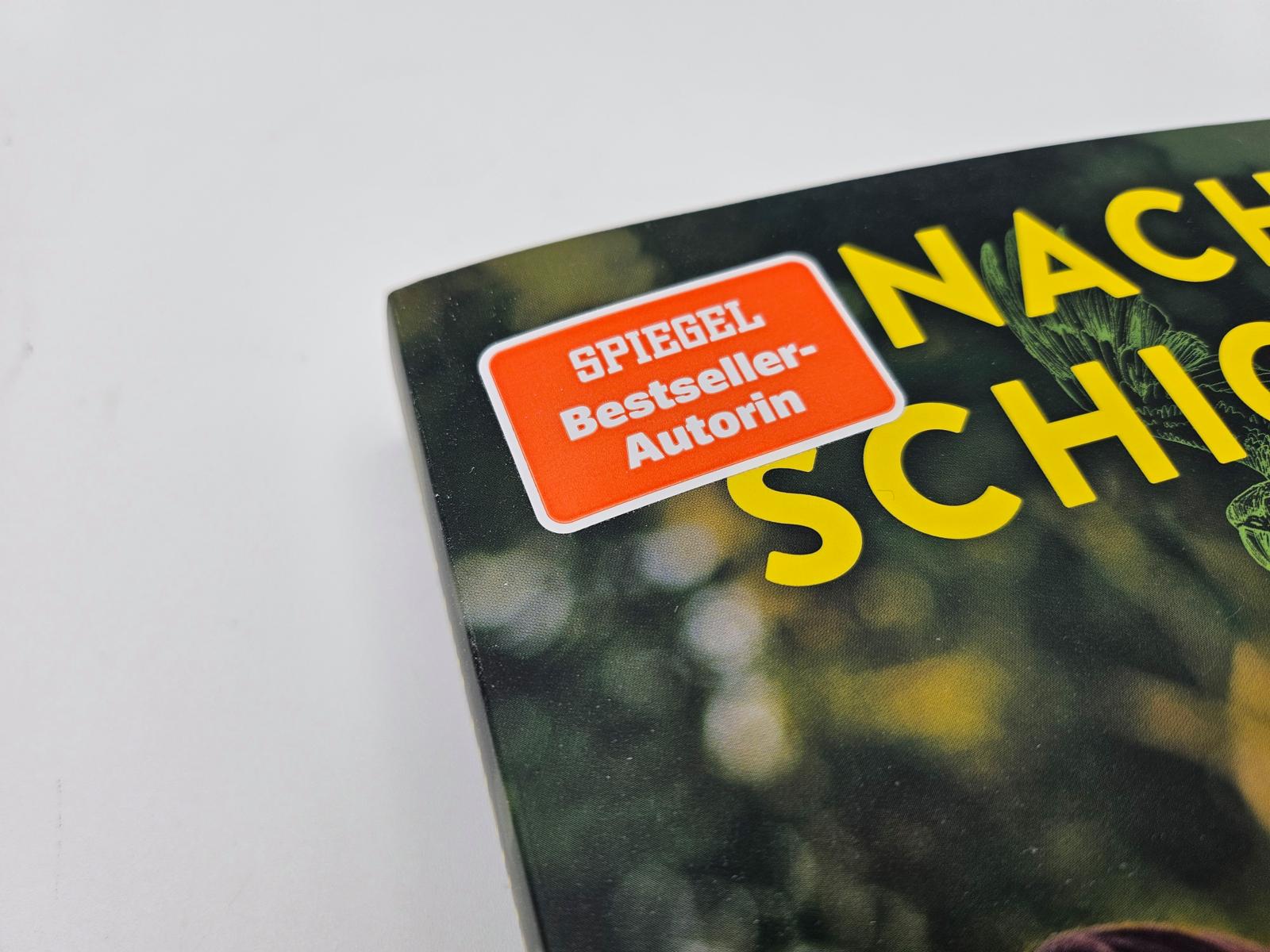 Nachtschicht mit Aras