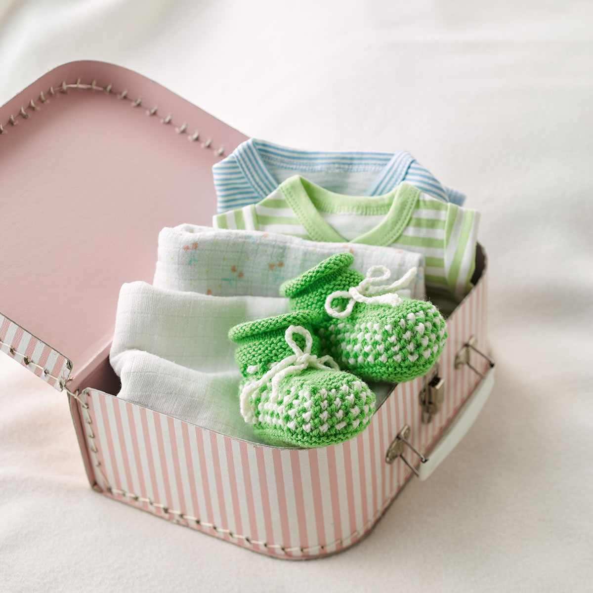 Baby-Schühchen stricken (kreativ.kompakt.)