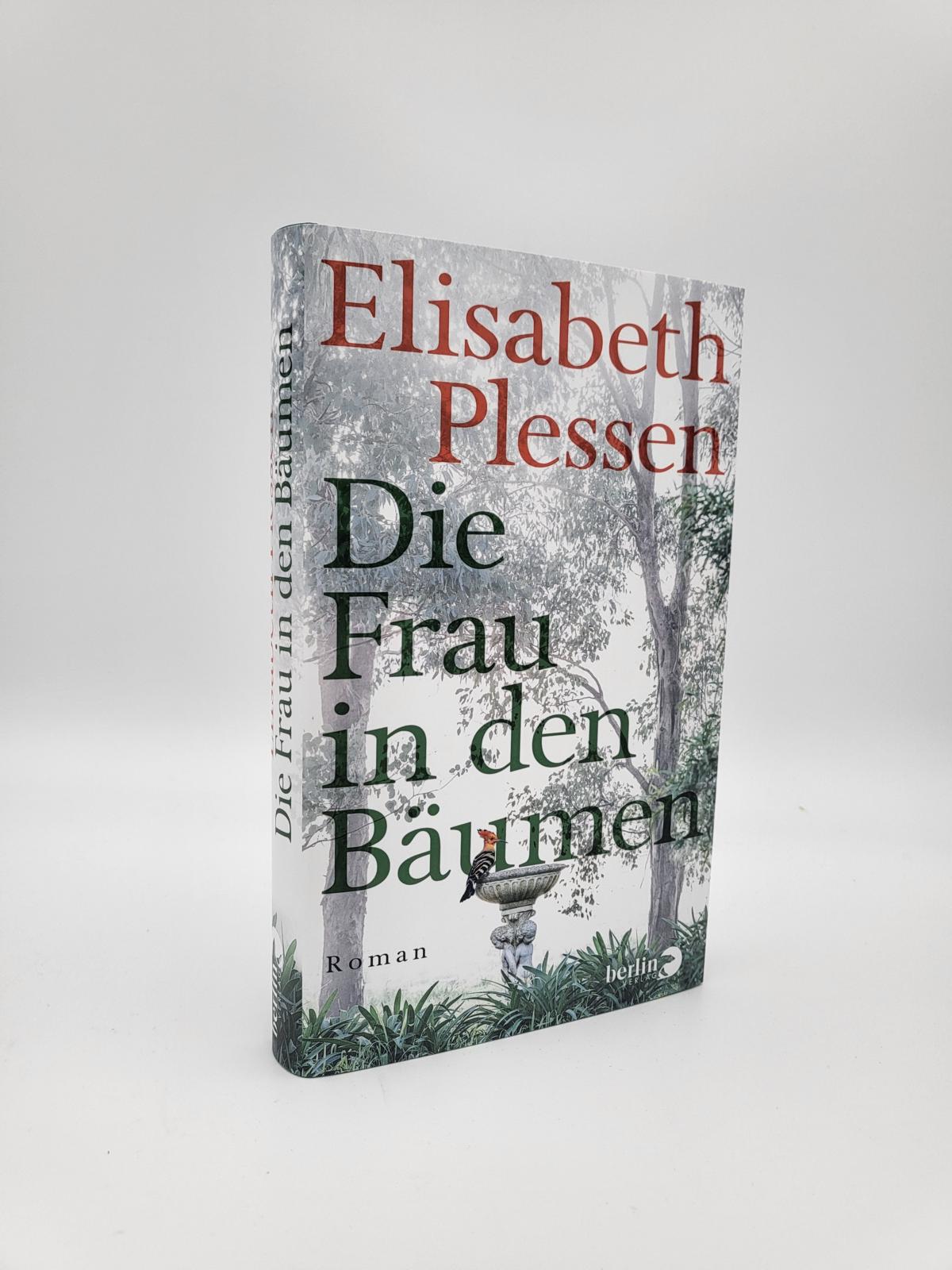 Die Frau in den Bäumen